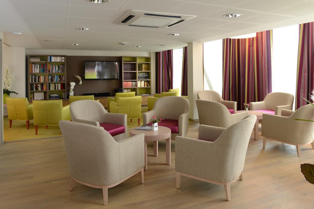 Domitys Le Jardin Des Trois Rois Aparthotel Romorantin-Lanthenay Exterior foto